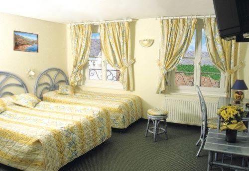Hotel Saint Louis Ruang foto